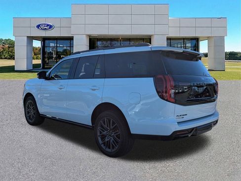 New 2025 Ford Expedition Platinum w/ Stealth Performance Package AWD/4WD image 7