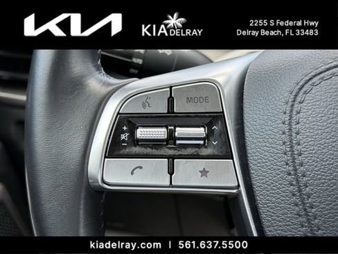 Used 2024 Kia Telluride LX FWD image 23