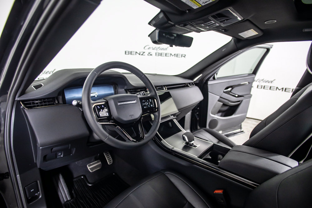 Used 2024 Land Rover Range Rover Evoque Dynamic SE AWD/4WD image 20