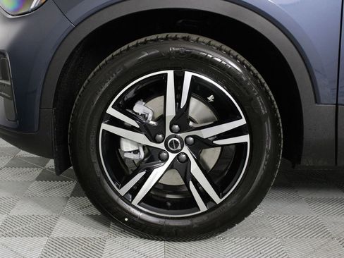 New 2026 Volvo XC40 B5 Core image 13