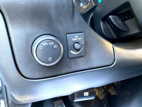 Used 2017 Chevrolet Express 2500 LS image 41