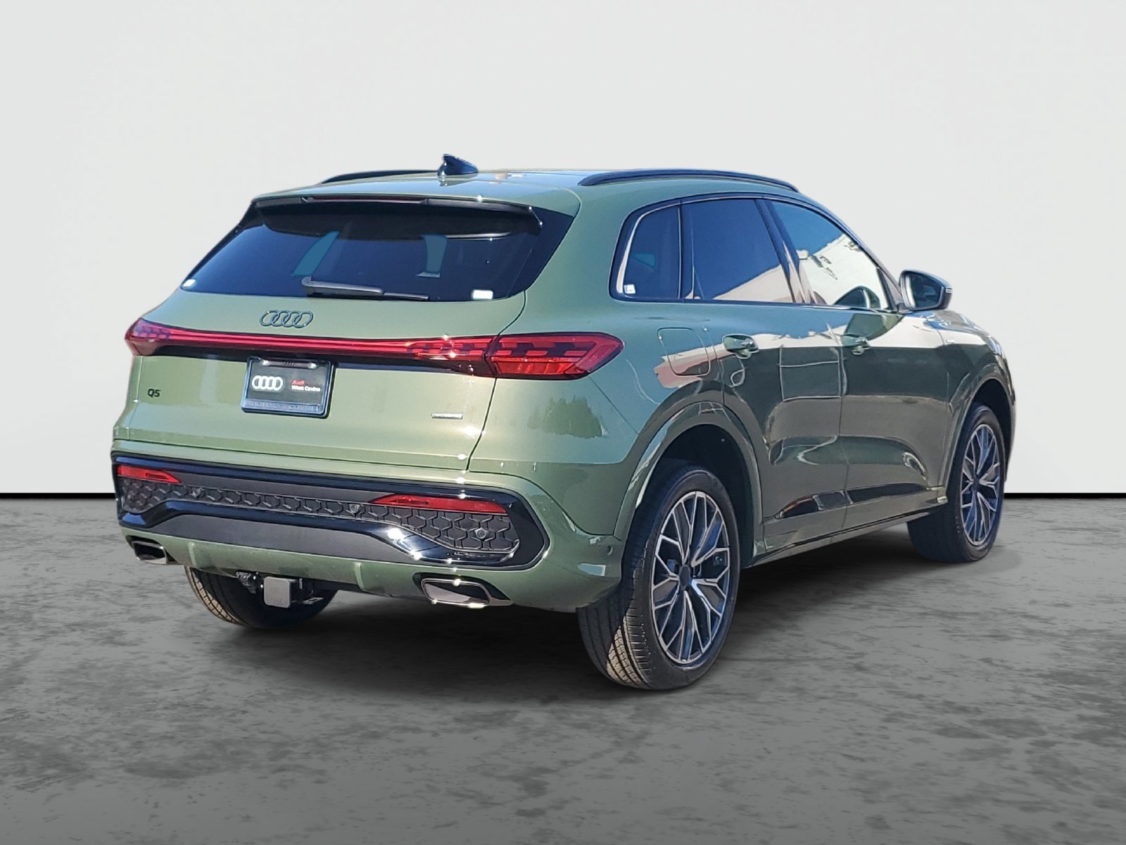 New 2026 Audi Q5 Premium Plus AWD/4WD image 4