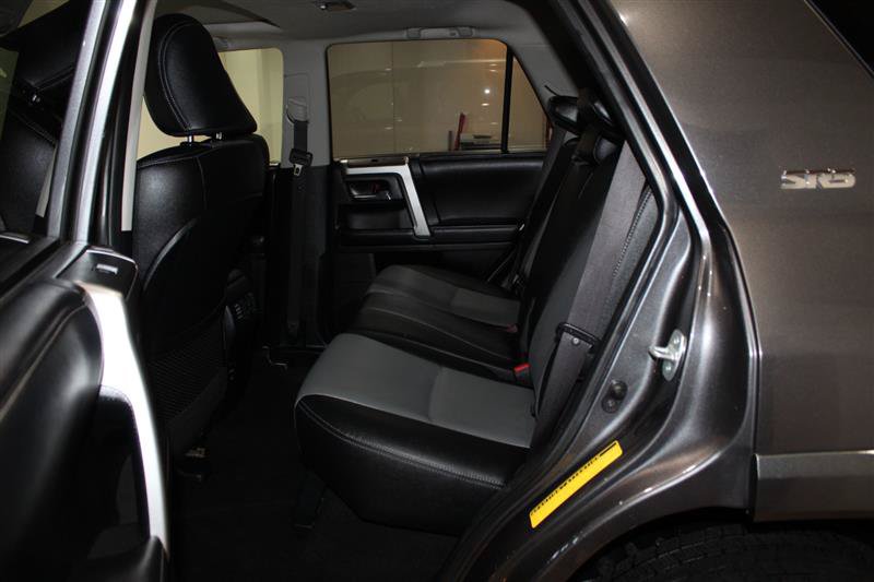 Used 2014 Toyota 4Runner SR5 Premium AWD/4WD image 26