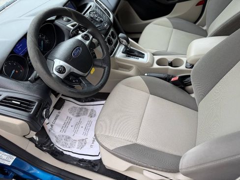 Used 2013 Ford Focus SE FWD image 10