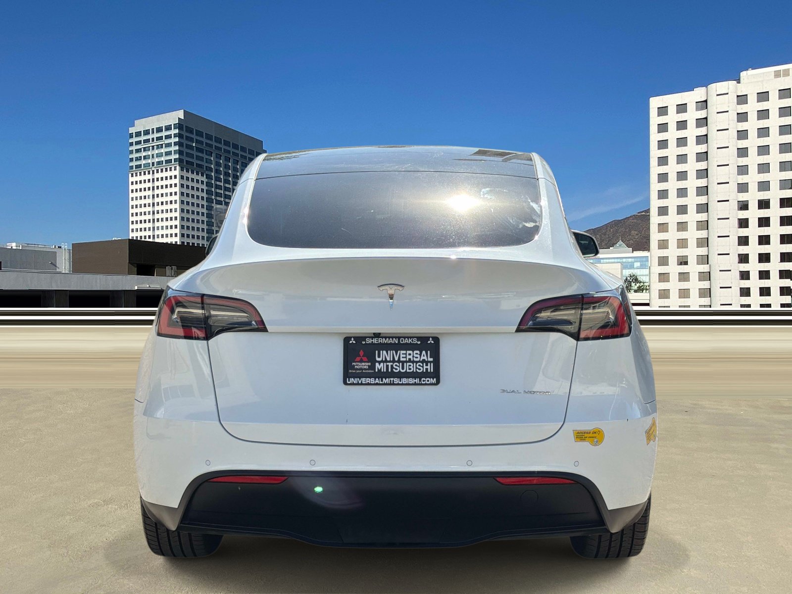 Used 2021 Tesla Model Y Long Range AWD/4WD image 4