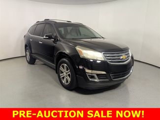 Used 2016 Chevrolet Traverse LT image 1
