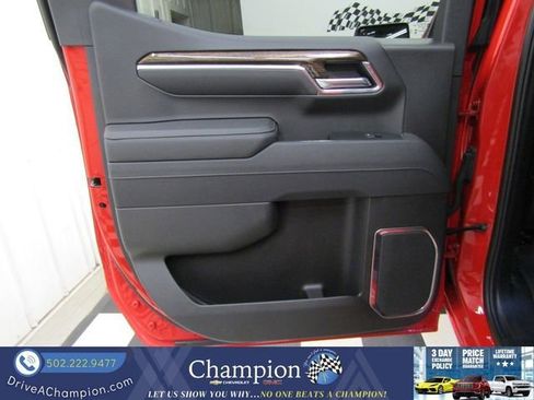 Certified 2025 GMC Sierra 1500 Elevation image 17