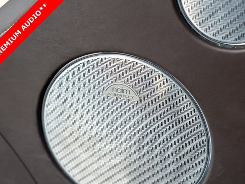 Used 2018 Bentley Bentayga Activity image 18