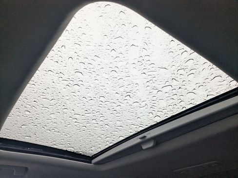 Used 2021 GMC Acadia AT4 w/ Preferred Package image 18