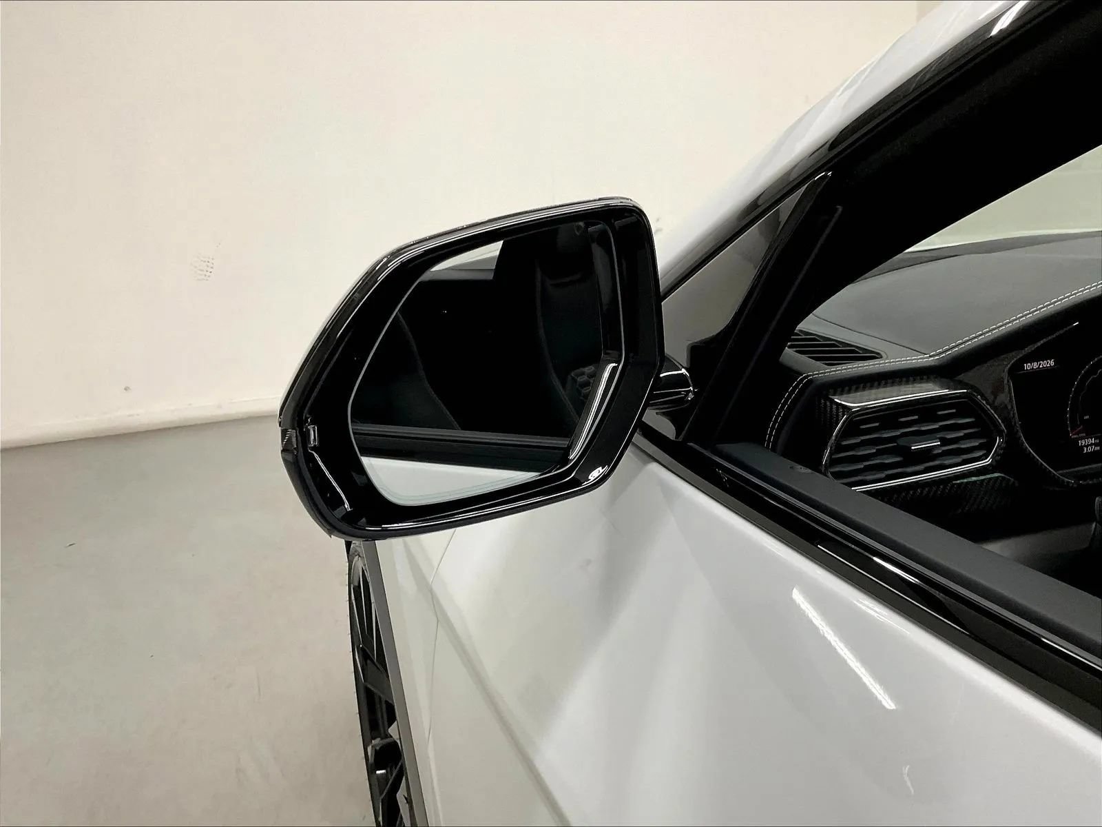 Used 2024 Lamborghini Urus S AWD/4WD image 41