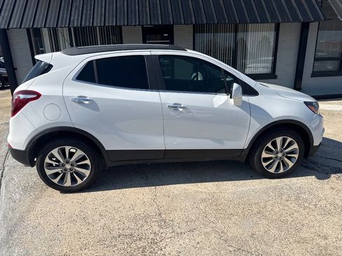 Used 2020 Buick Encore Preferred image 8