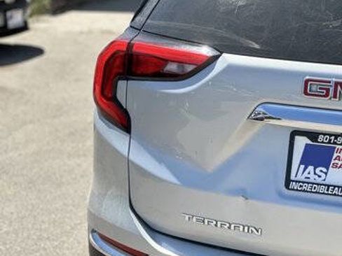 Used 2019 GMC Terrain SLT image 6