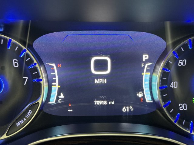 Used 2023 Chrysler Pacifica Limited FWD image 17