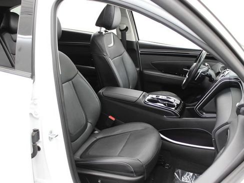 Used 2023 Hyundai Tucson Limited AWD/4WD image 23