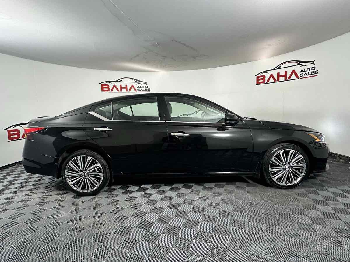 Used 2023 Nissan Altima 2.5 SL AWD/4WD image 10