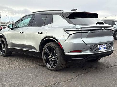 New 2026 Chevrolet Equinox EV RS image 7