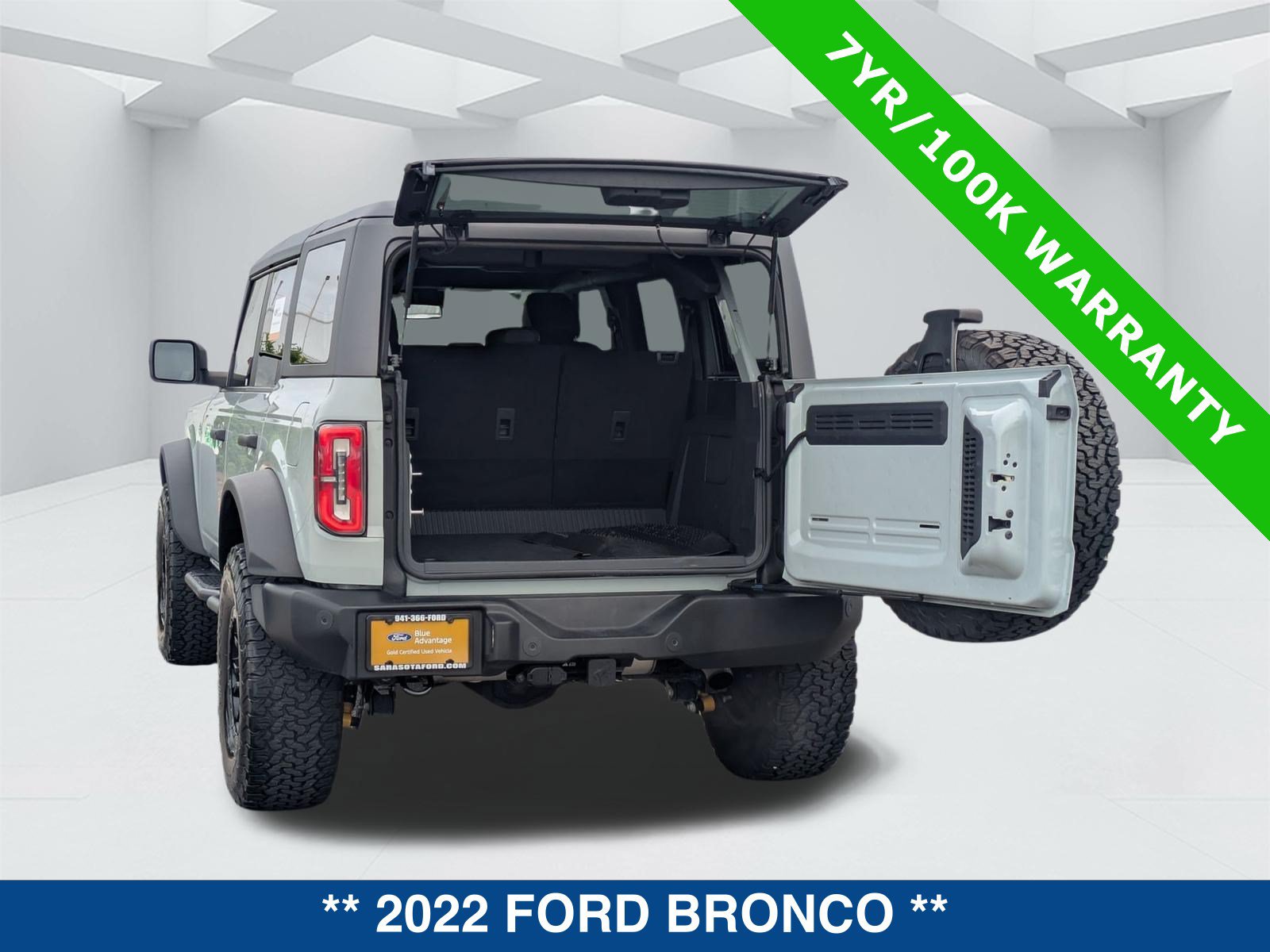 Certified 2022 Ford Bronco Wildtrak AWD/4WD image 14