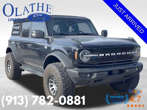 Used 2022 Ford Bronco Wildtrak image 2