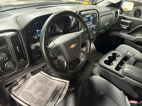Used 2018 Chevrolet Silverado 1500 LT w/ All Star Edition AWD/4WD image 8