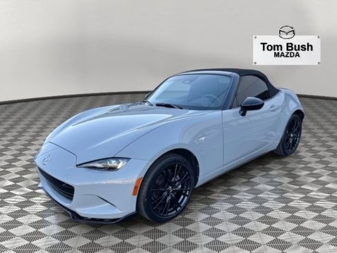 Certified 2024 MAZDA MX-5 Miata Club image 7