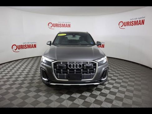 Used 2025 Audi Q7 3.0T Premium Plus AWD/4WD image 13