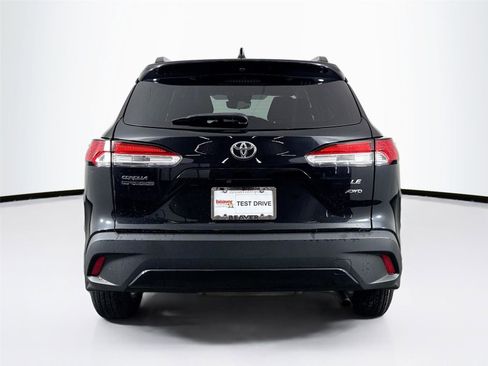 Certified 2024 Toyota Corolla Cross LE w/ Moonroof Package AWD/4WD image 11