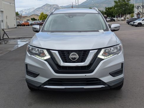 Used 2020 Nissan Rogue SV AWD/4WD image 11