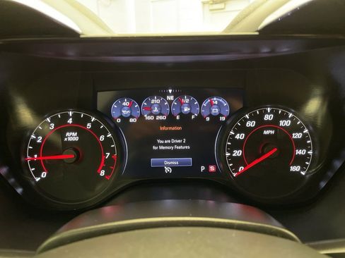 Used 2024 Chevrolet Camaro LT w/ RS Package image 17