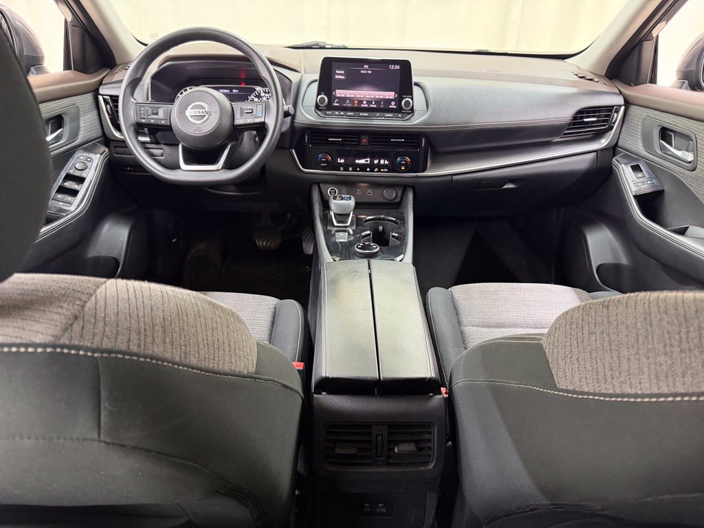 Used 2021 Nissan Rogue SV AWD/4WD image 30