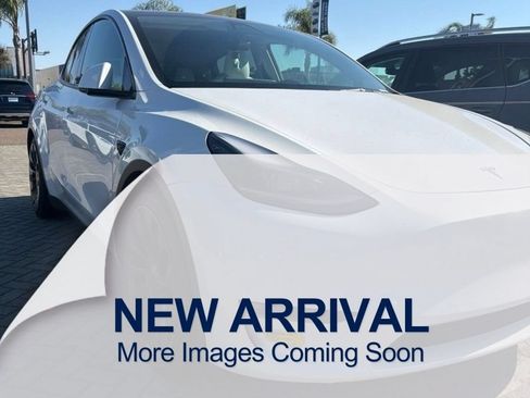 Used 2022 Tesla Model Y Performance AWD/4WD image 1