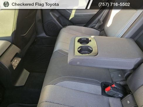 Used 2024 Subaru Crosstrek 2.0i Premium image 36