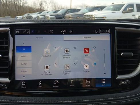 New 2026 Chrysler Pacifica Select image 22