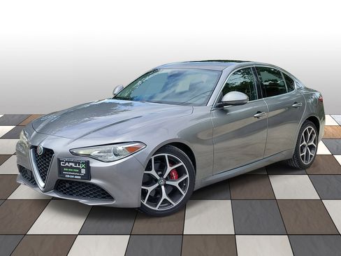 Used 2019 Alfa Romeo Giulia AWD w/ Cold Weather Package image 1