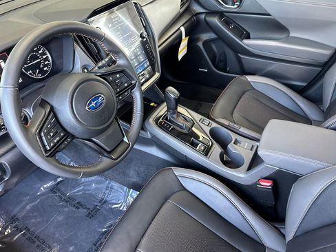 Certified 2025 Subaru Crosstrek 2.5i Limited w/ Crosstrek Mirror Package image 12