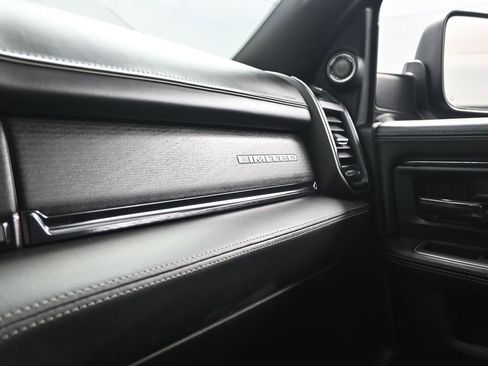Used 2022 RAM 2500 Limited image 30