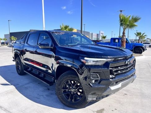 Used 2025 Chevrolet Colorado Z71 w/ Midnight Edition image 1