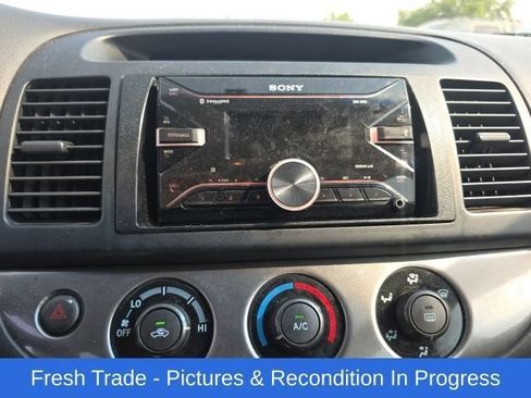 Used 2002 Toyota Camry FWD image 14