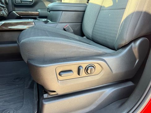 Used 2022 GMC Sierra 1500 Elevation image 13