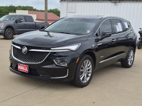 Used 2023 Buick Enclave Avenir w/ Avenir Technology Package image 3