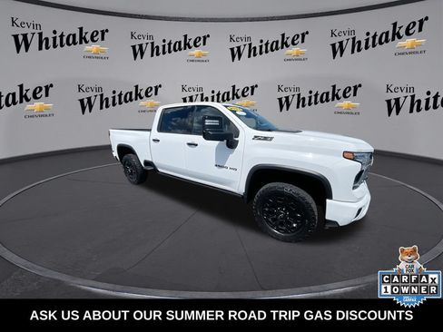 Used 2024 Chevrolet Silverado 3500 LTZ w/ LTZ Plus Package AWD/4WD image 2