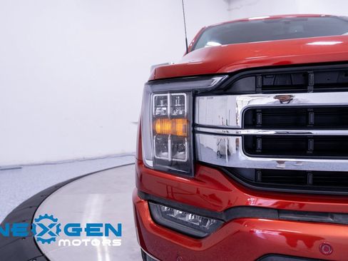 Used 2023 Ford F150 Lariat w/ Trailer Tow Package image 5