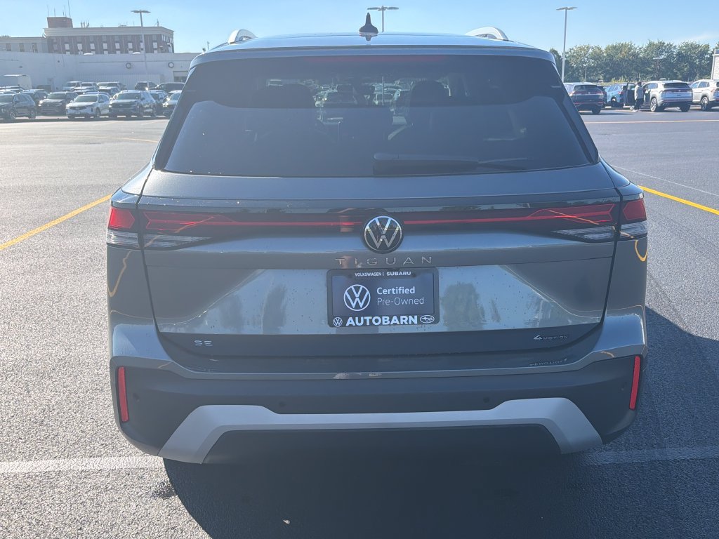 Certified 2026 Volkswagen Tiguan SE AWD/4WD image 5