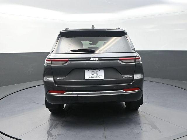 Used 2024 Jeep Grand Cherokee Limited AWD/4WD image 8