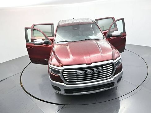 Used 2025 RAM 1500 Laramie AWD/4WD image 26