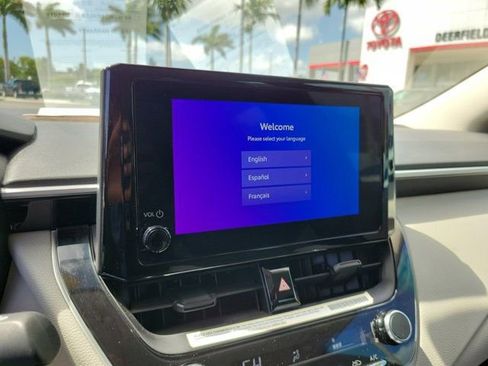 Used 2024 Toyota Corolla LE image 20