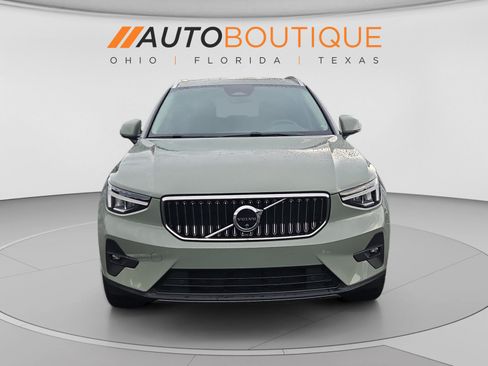 Used 2024 Volvo XC40 B5 Plus w/ Climate Package AWD/4WD image 8