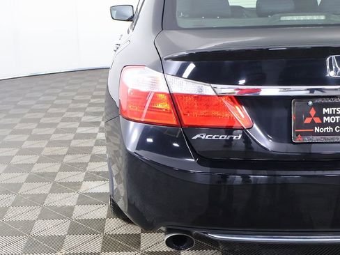 Used 2015 Honda Accord Sport image 10