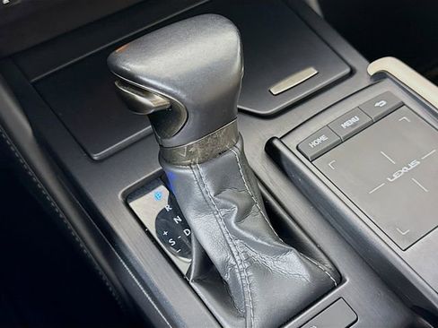 Used 2019 Lexus ES 350 image 17