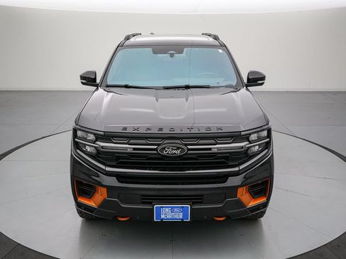 Certified 2025 Ford Expedition Tremor AWD/4WD image 9
