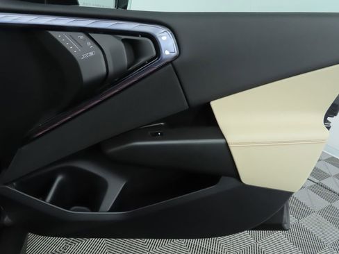 Certified 2025 BMW X3 xDrive30i w/ Premium Package image 26